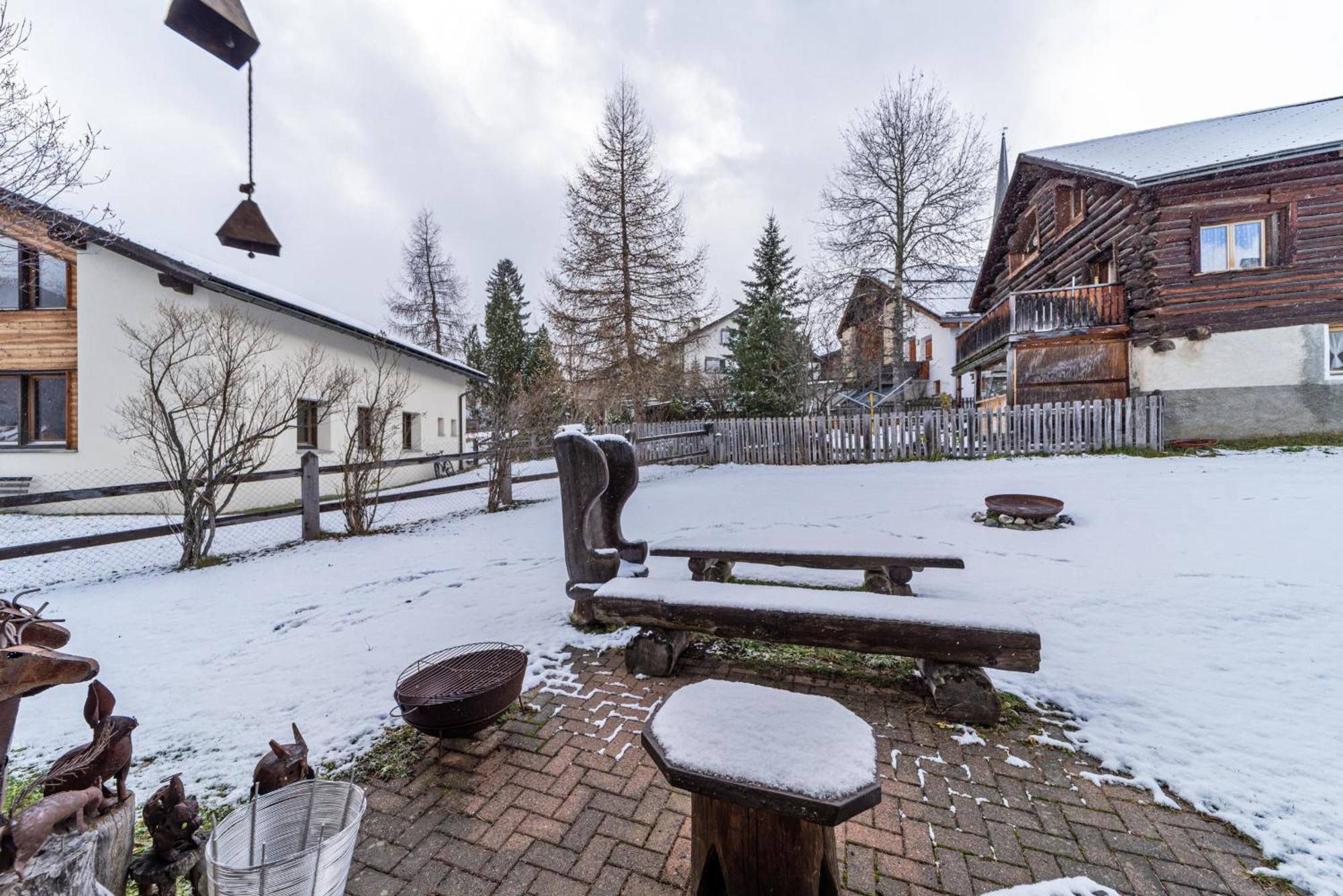 Apartmán Chesa Brunzigna - Zuoz Exteriér fotografie
